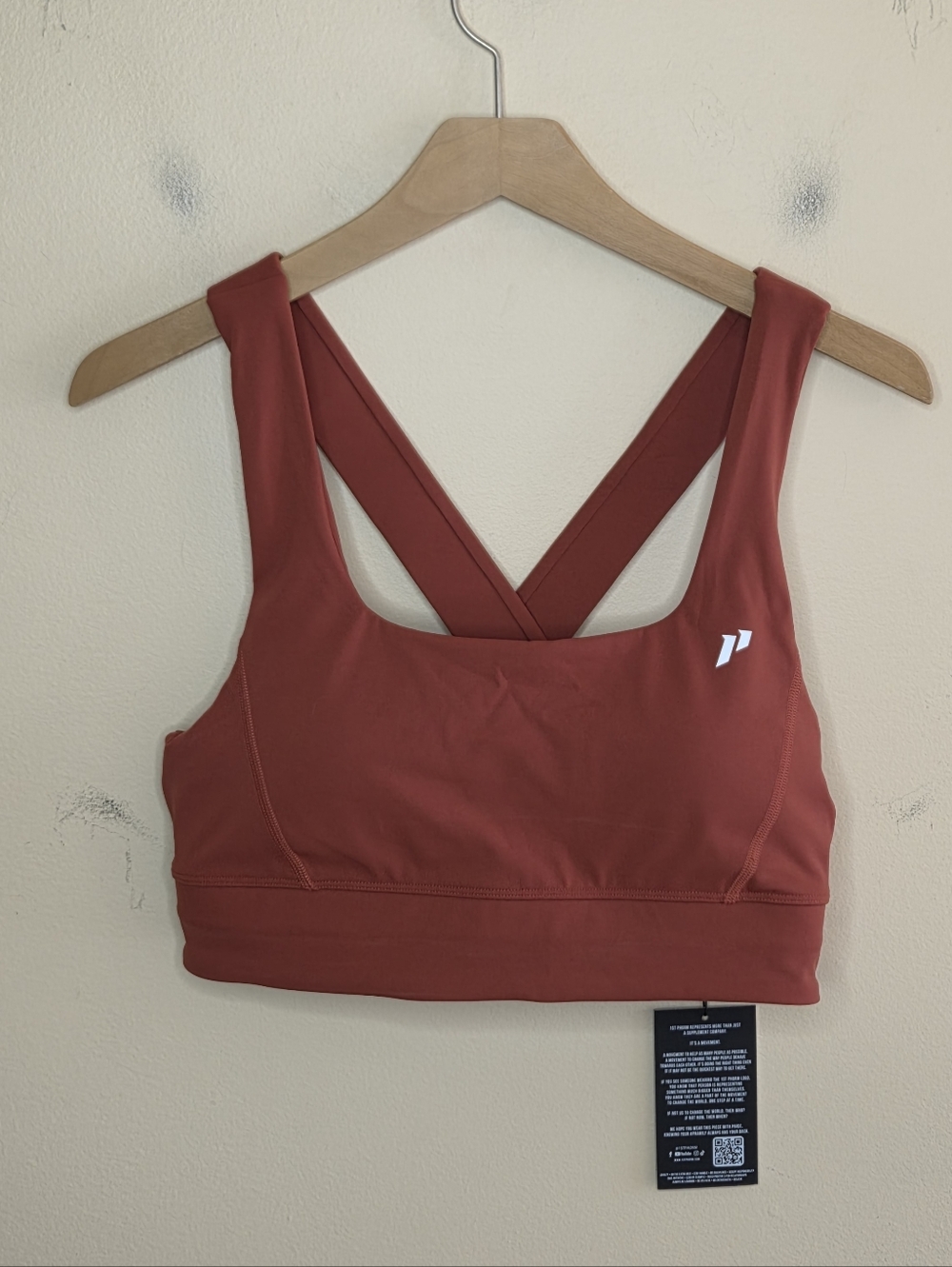 NWT 1st Phorm Solstice Sports Bra Rust Brick Color Size XL Removable Pads